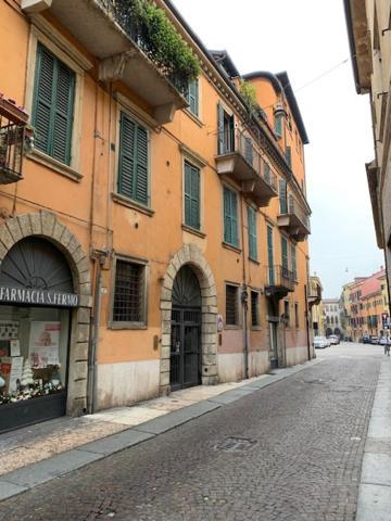 Central Apartment Behind The Arena Verona Bagian luar foto
