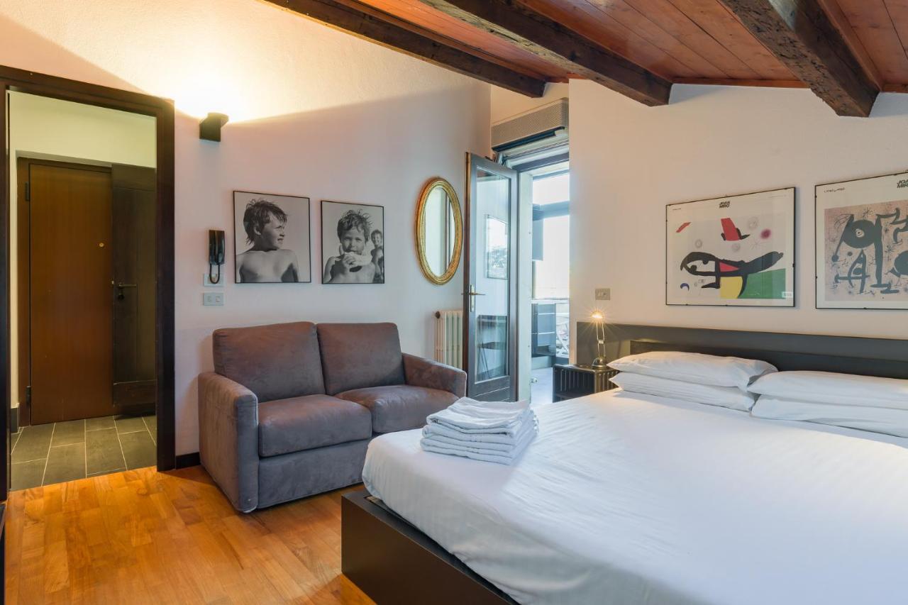 Central Apartment Behind The Arena Verona Bagian luar foto